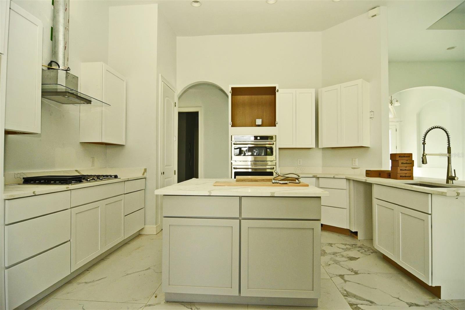9507 MID SUMMER LN, LEESBURG, FL, 34788