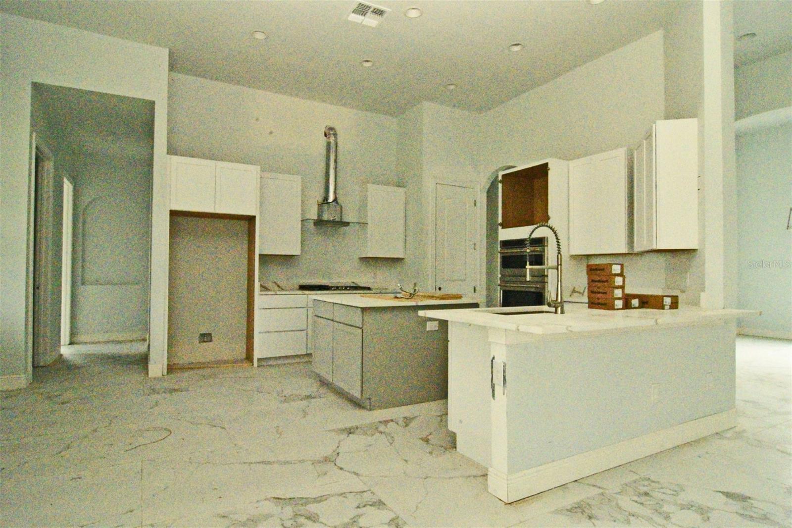 9507 MID SUMMER LN, LEESBURG, FL, 34788