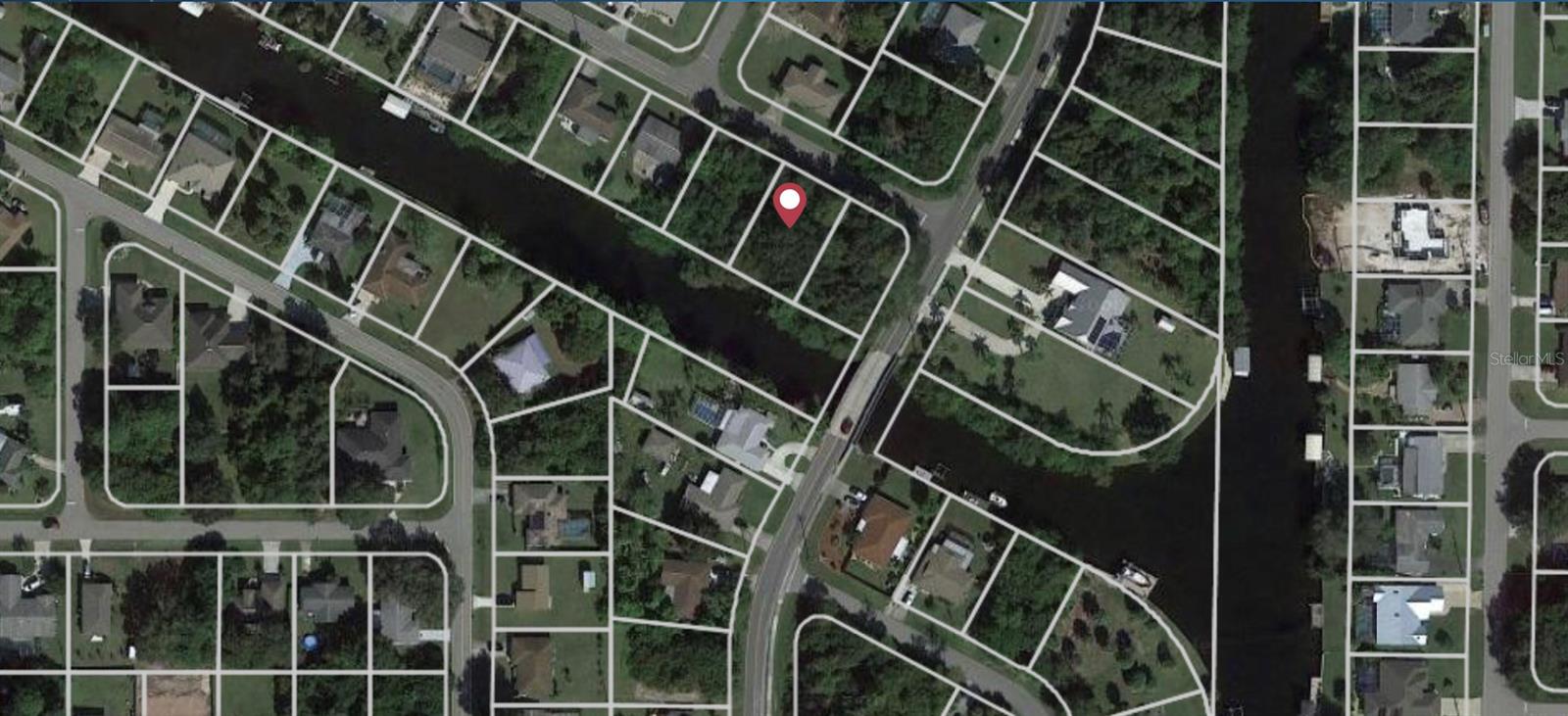 2605 CANNOLOT BLVD, PORT CHARLOTTE, FL, 33948