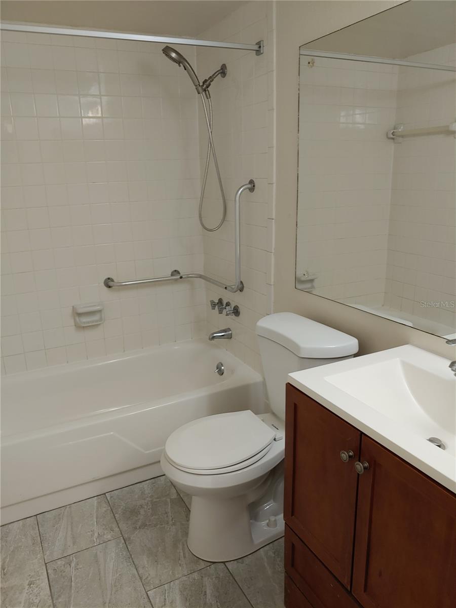 5821 8TH AVE N #203, ST PETERSBURG, FL, 33710