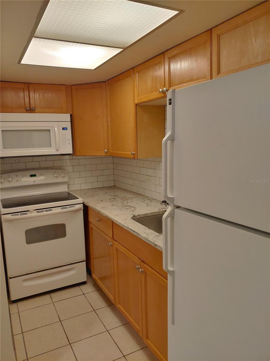 5821 8TH AVE N #203, ST PETERSBURG, FL, 33710