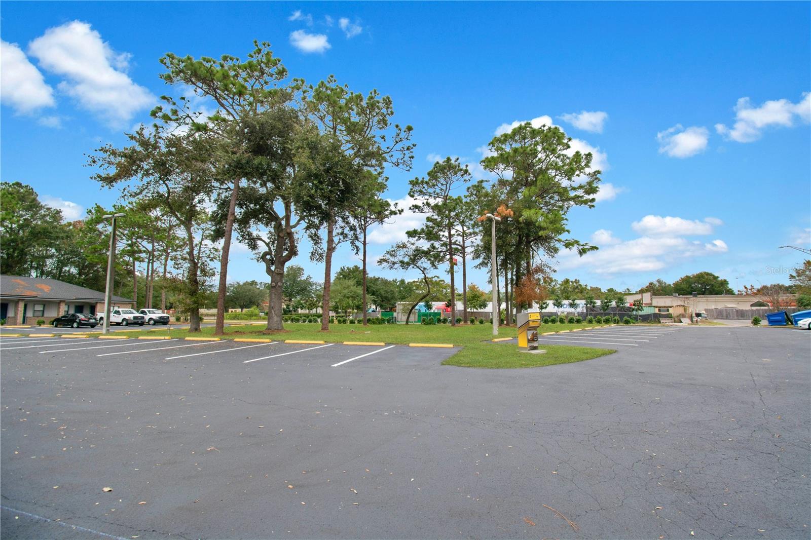 04085 BUSCH DRIVE BUSINESS PRK, JACKSONVILLE, FL, 32218