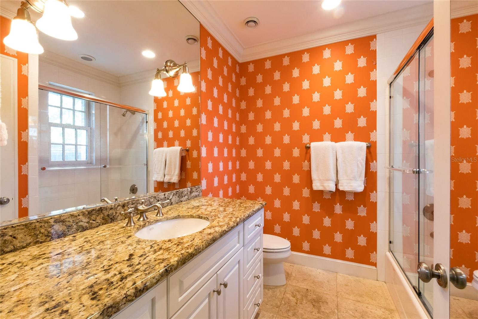 T3429398 Property Photo