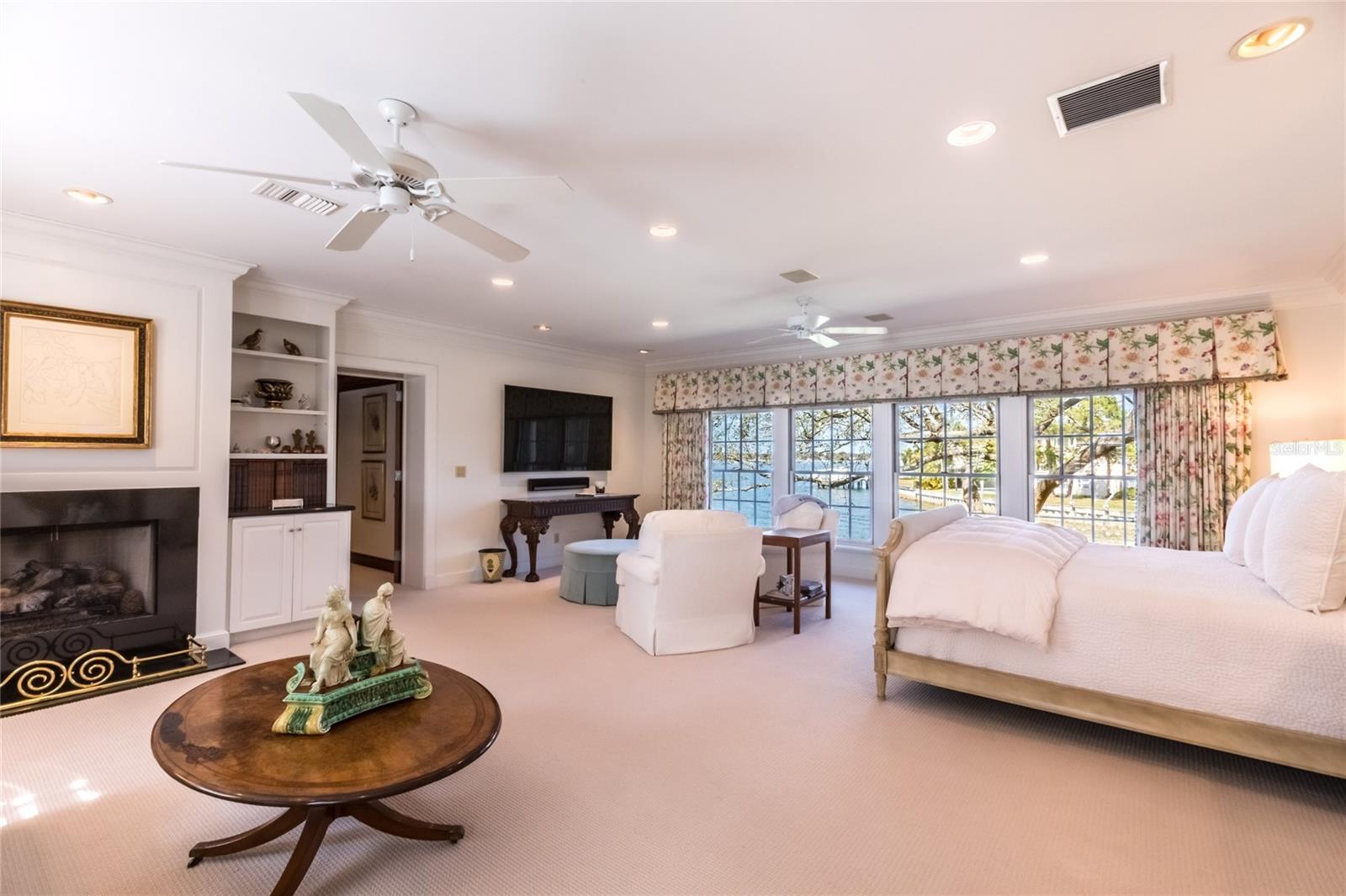 T3429398 Property Photo