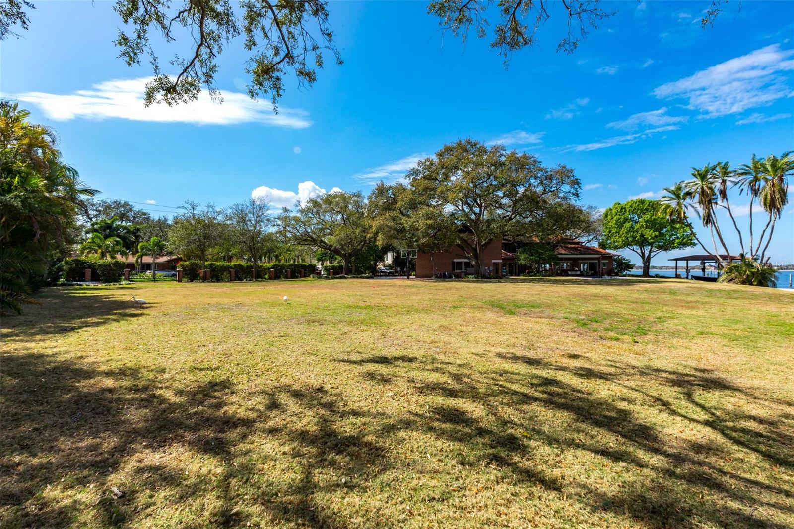 T3429398 Property Photo