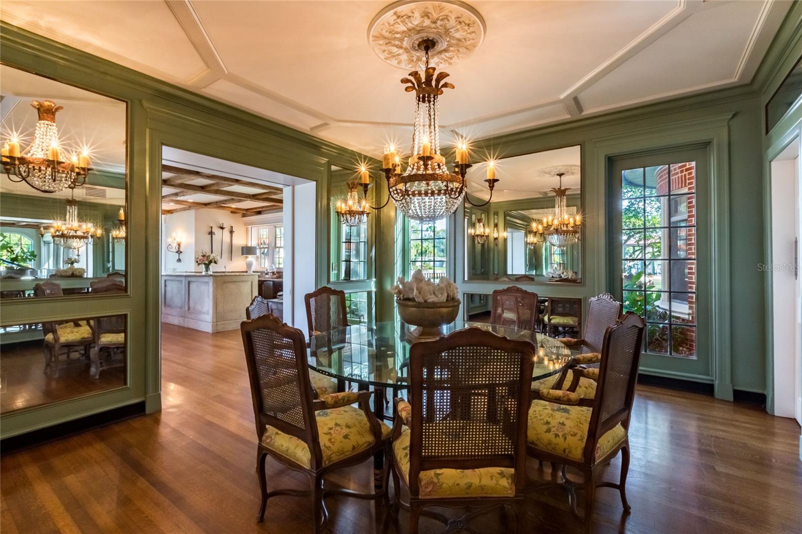 T3429398 Property Photo