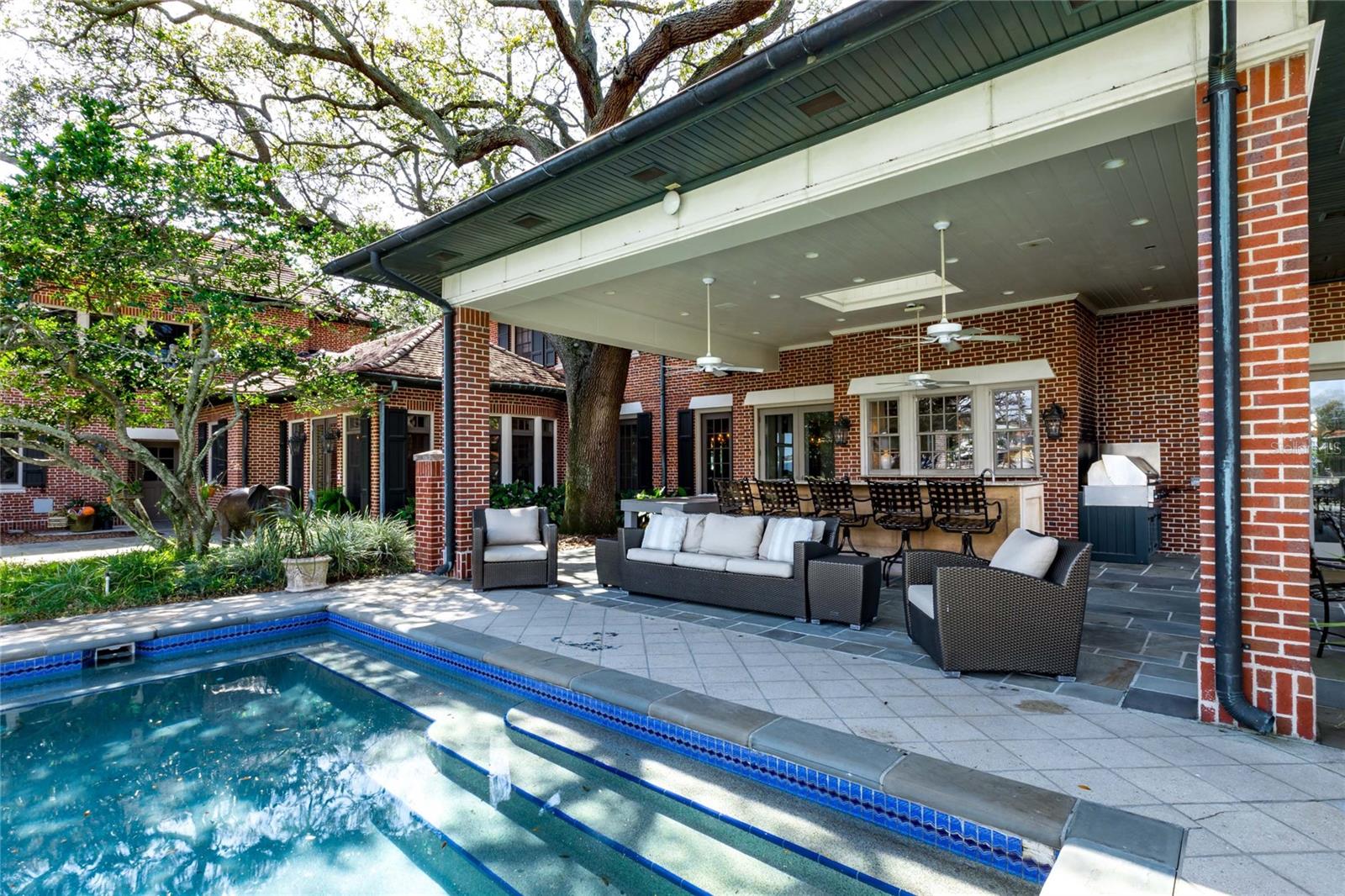 T3429398 Property Photo