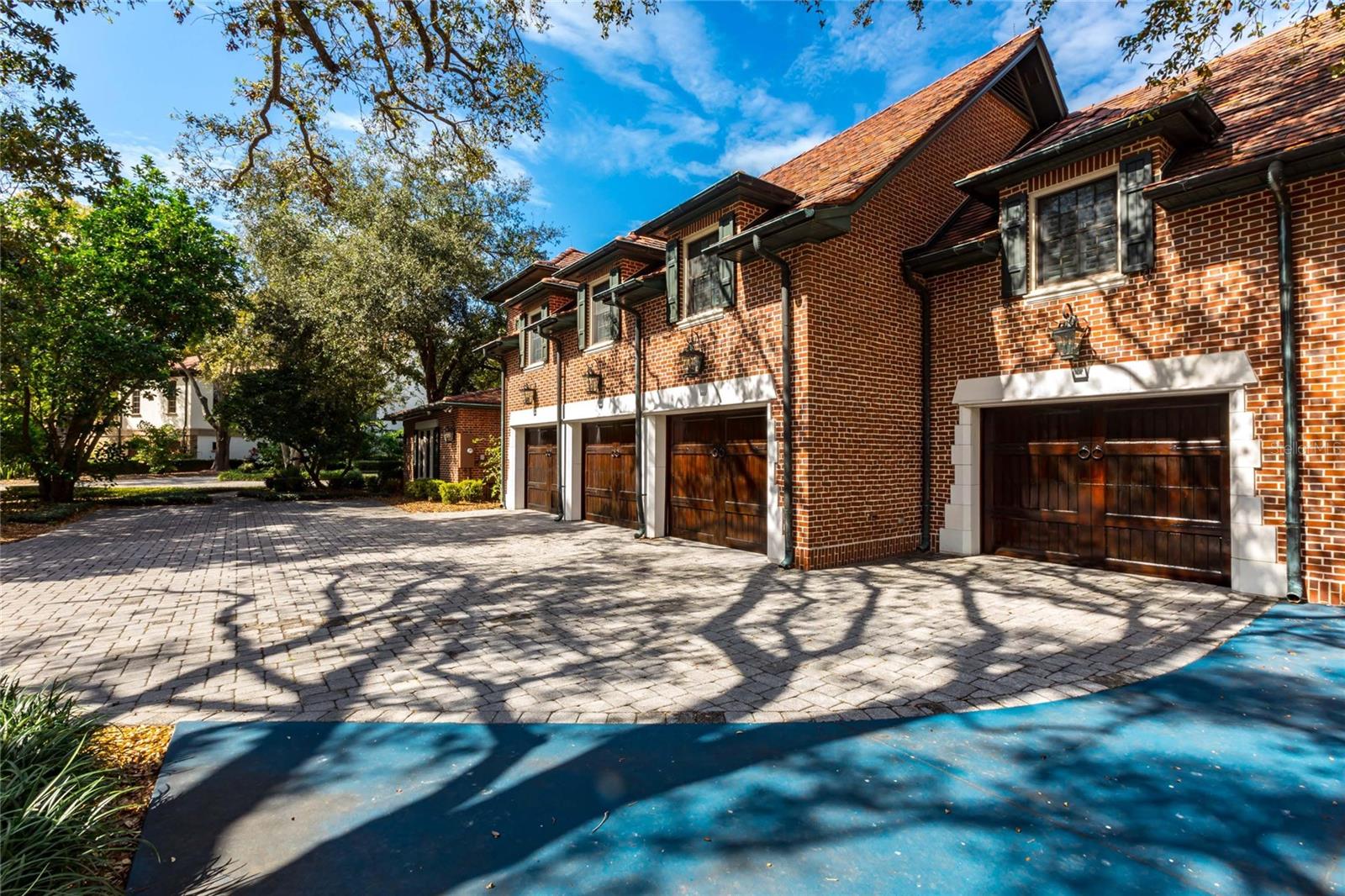 T3429398 Property Photo