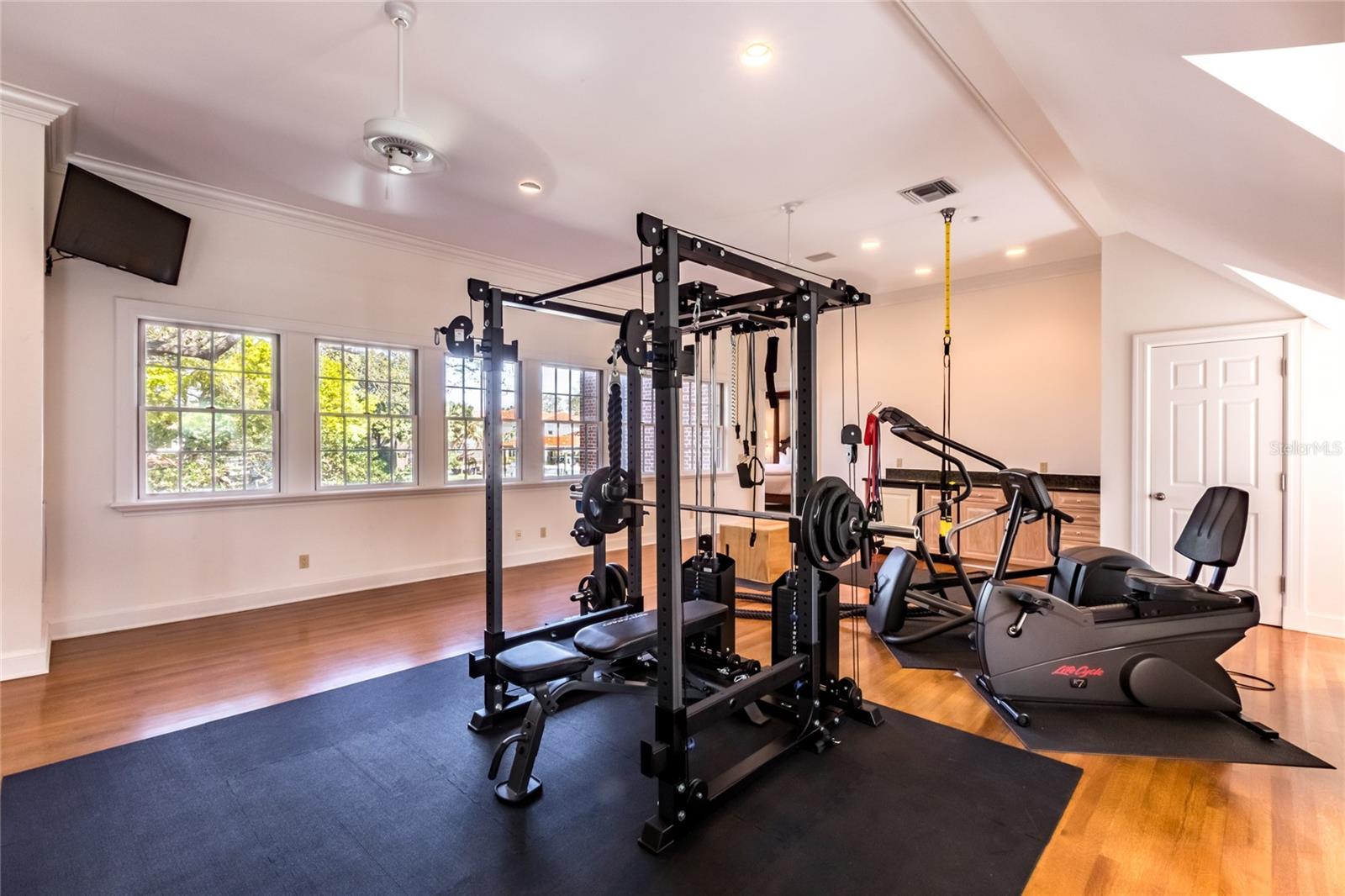 T3429398 Property Photo