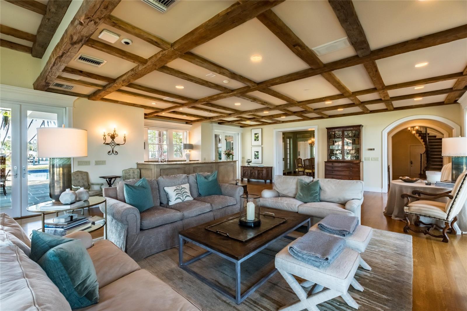 T3429398 Property Photo