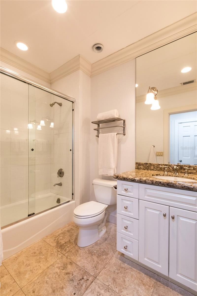 T3429398 Property Photo