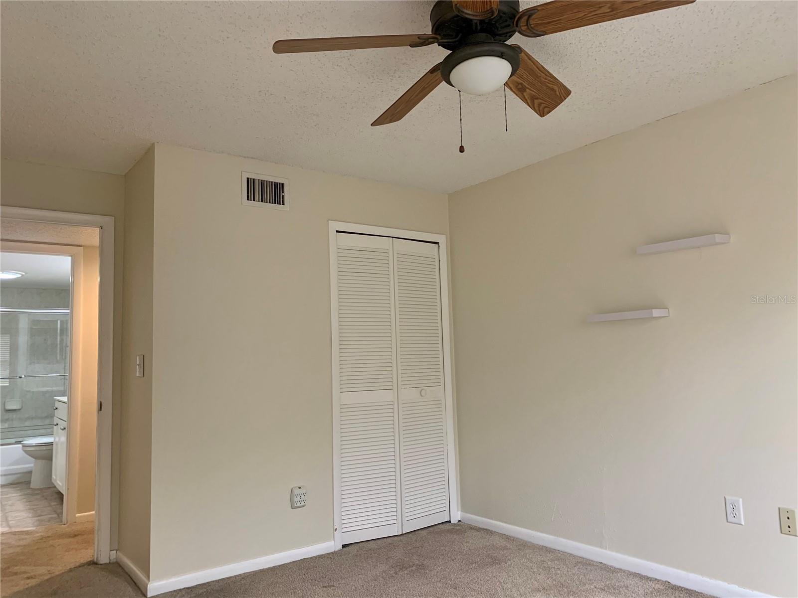 2971 ESTANCIA BLVD #429, CLEARWATER, FL, 33761