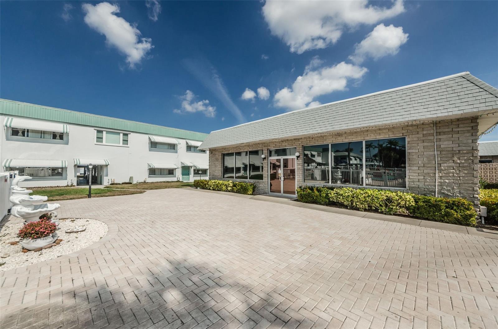 5287 81ST ST N #25, ST PETERSBURG, FL, 33709