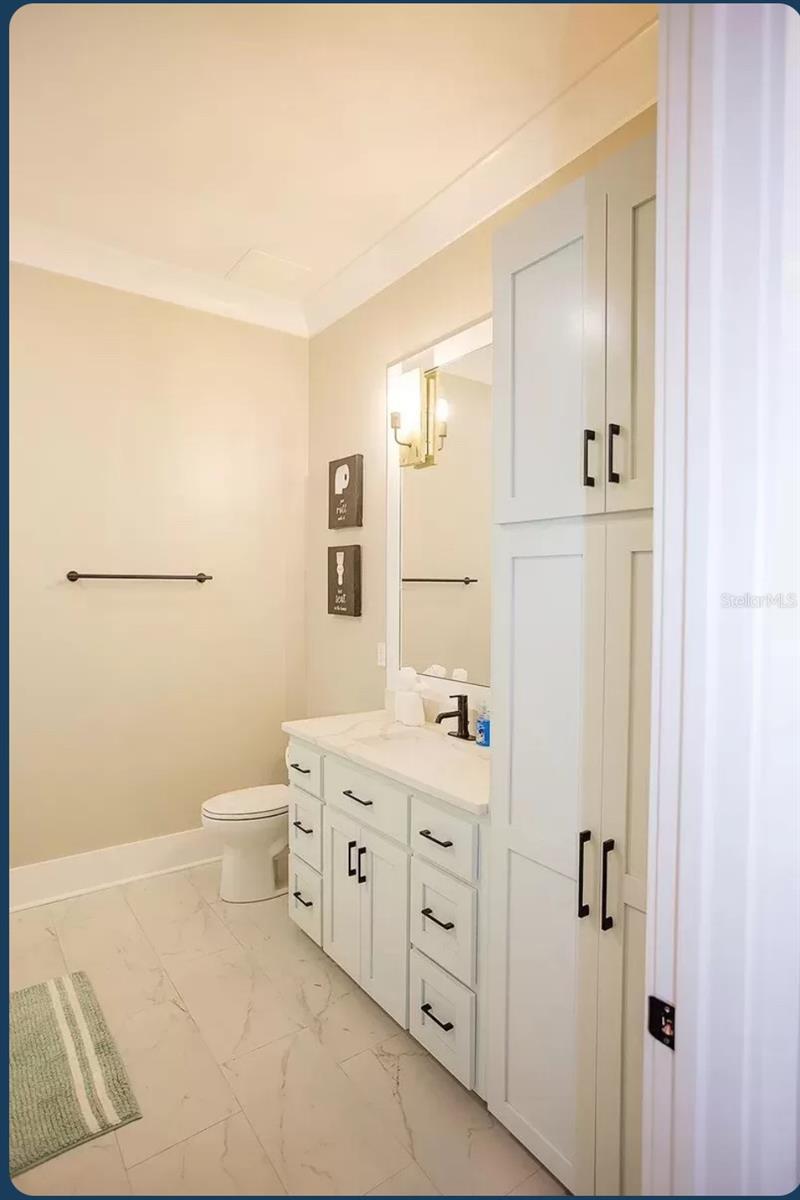 200 LAKEVIEW DR, TARPON SPRINGS, FL, 34688