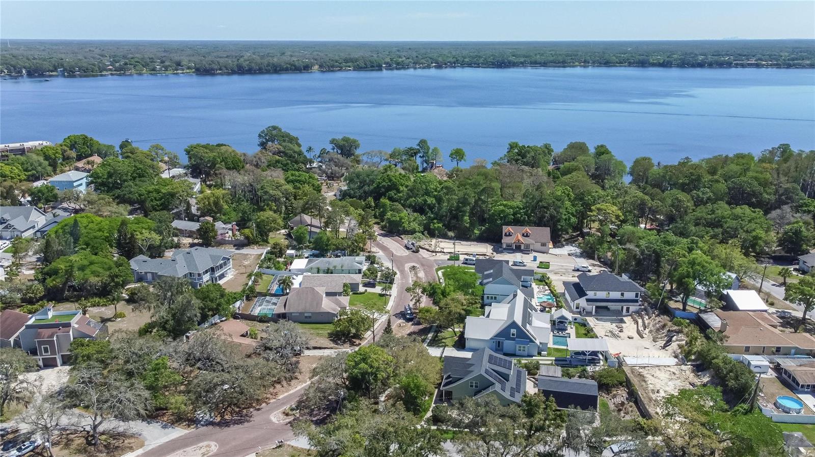 200 LAKEVIEW DR, TARPON SPRINGS, FL, 34688