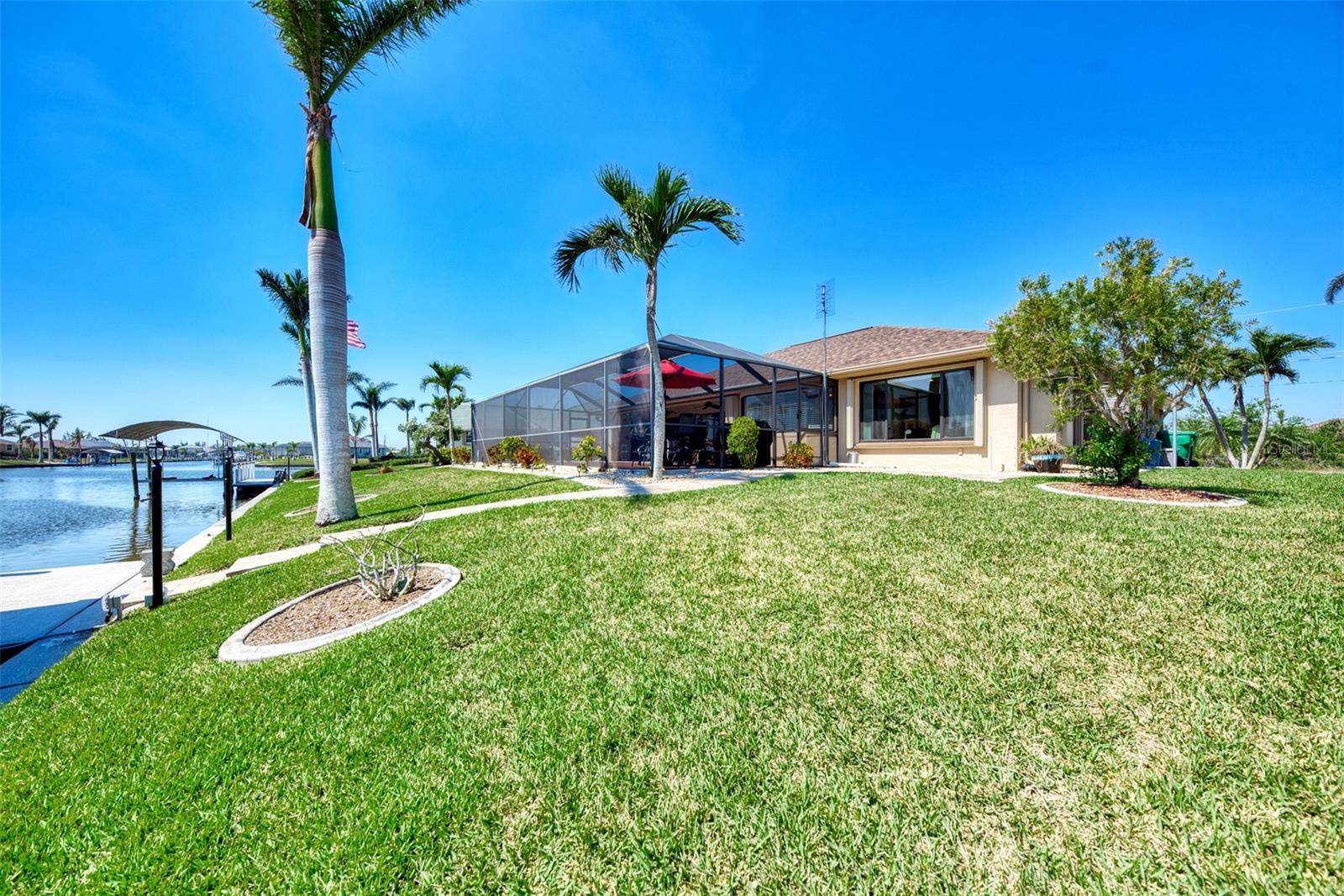 15706 VISCOUNT CIR, PORT CHARLOTTE, FL, 33981