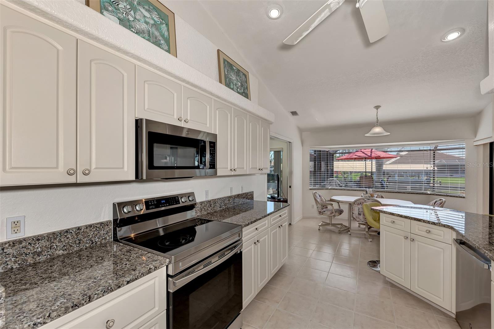 15706 VISCOUNT CIR, PORT CHARLOTTE, FL, 33981