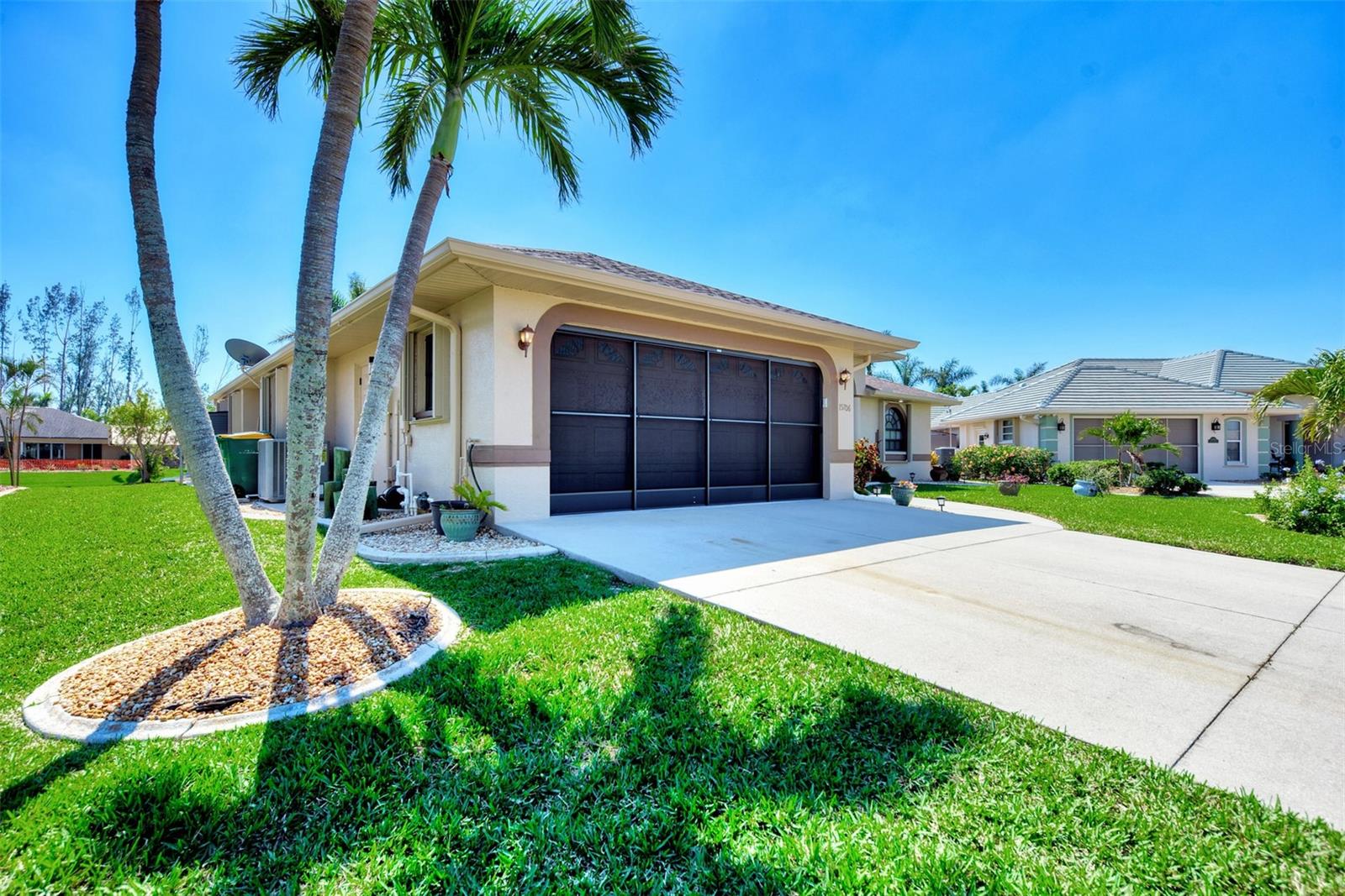 15706 VISCOUNT CIR, PORT CHARLOTTE, FL, 33981