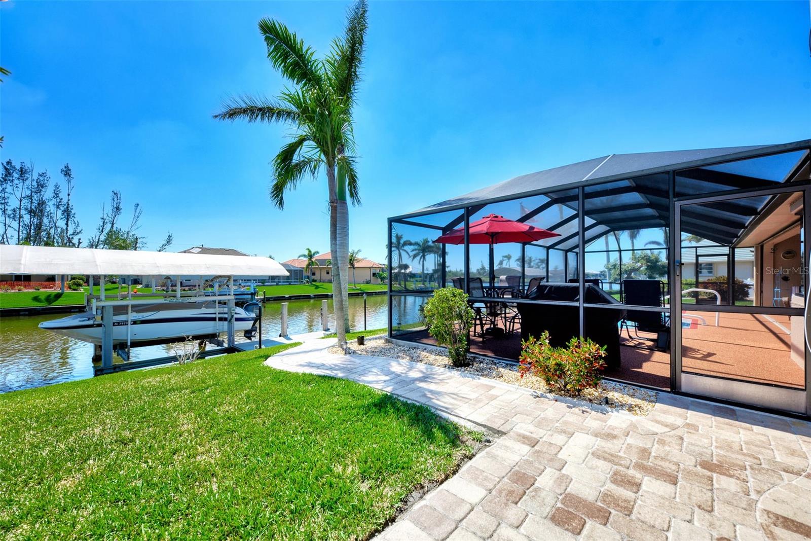 15706 VISCOUNT CIR, PORT CHARLOTTE, FL, 33981