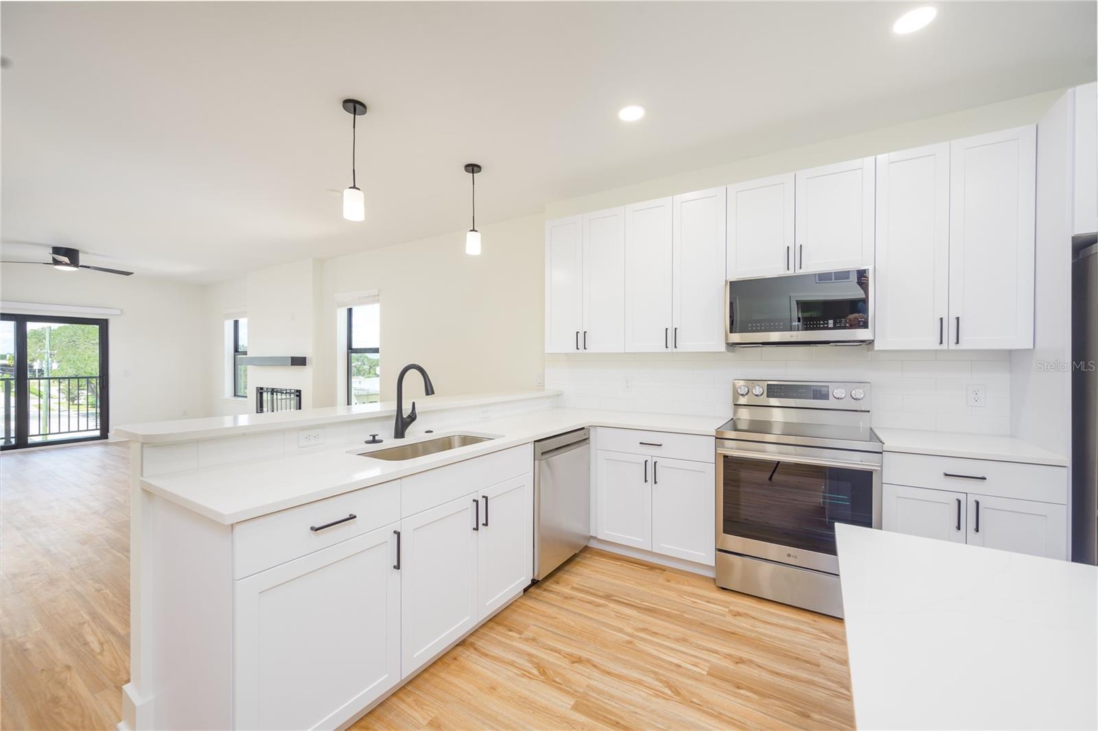 419 SE 1ST AVE #201, OCALA, FL, 34471