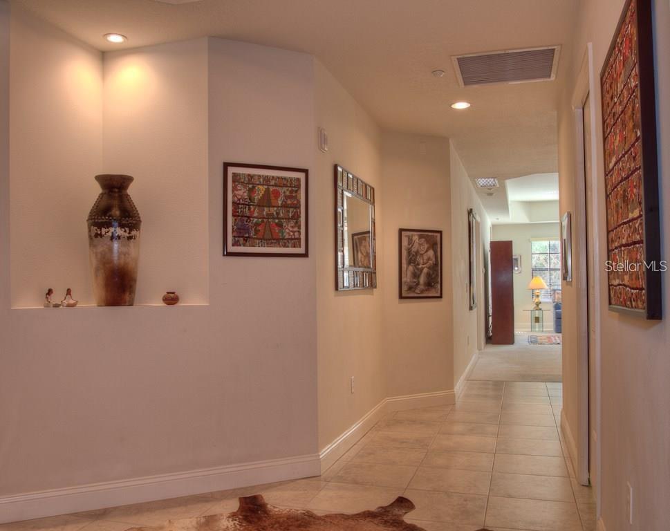 7710 LAKE VISTA CT #205, LAKEWOOD RANCH, FL, 34202