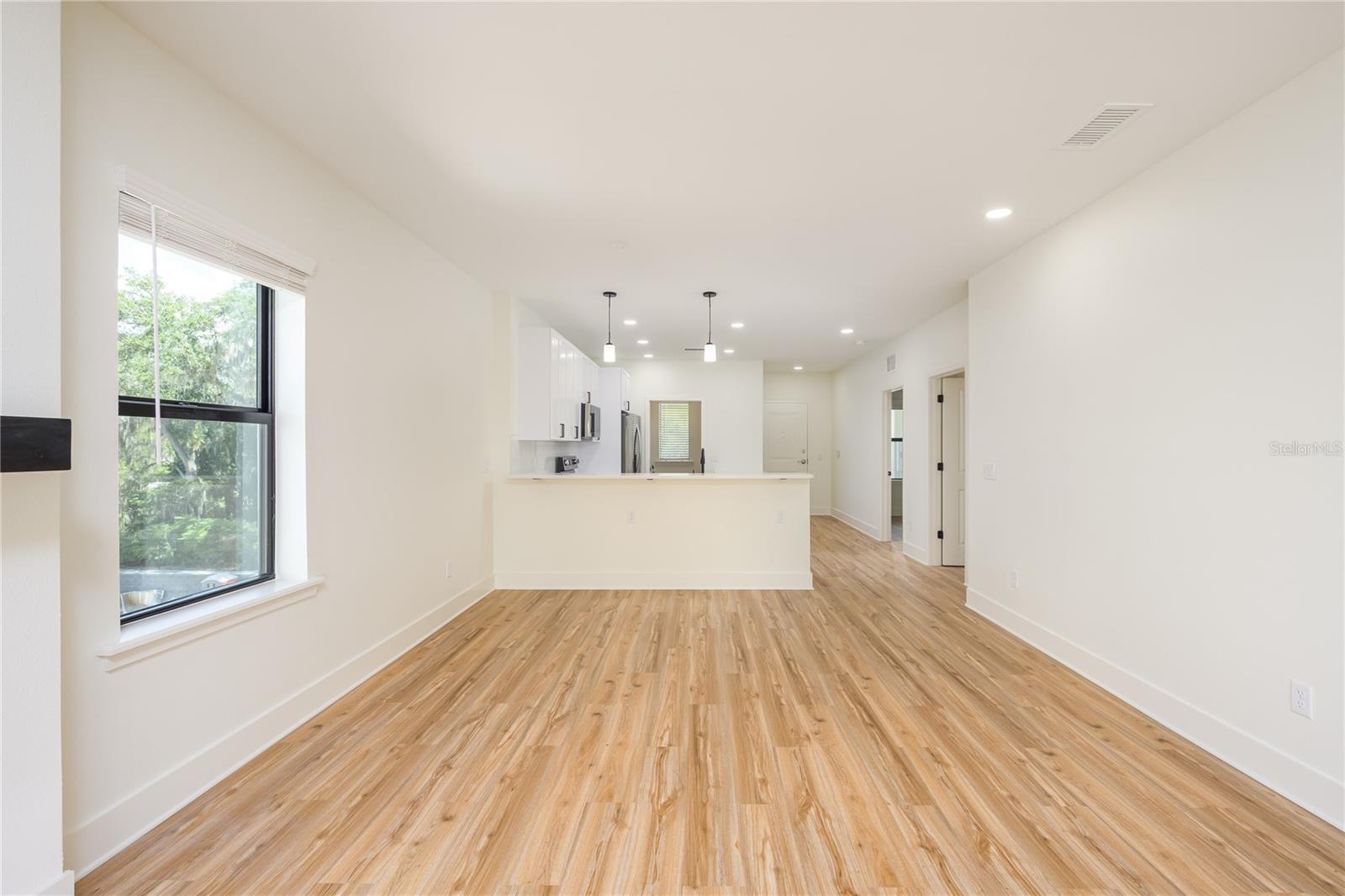 419 SE 1ST AVE #202, OCALA, FL, 34471