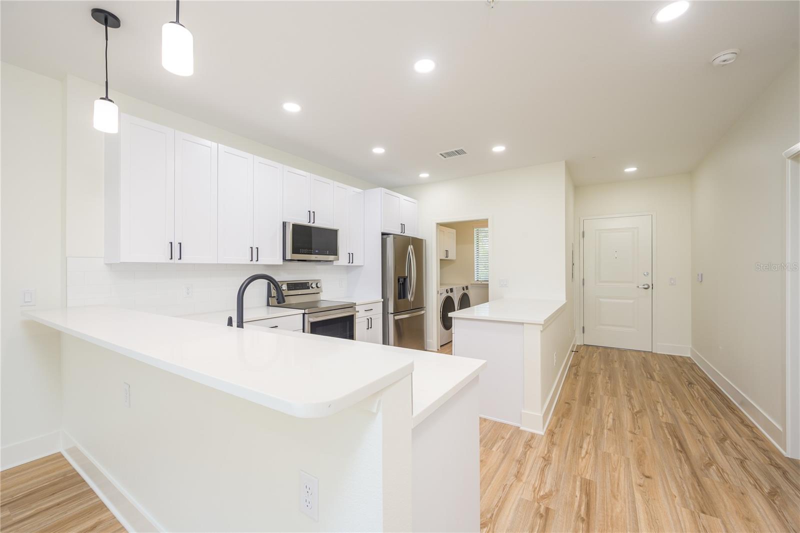419 SE 1ST AVE #202, OCALA, FL, 34471