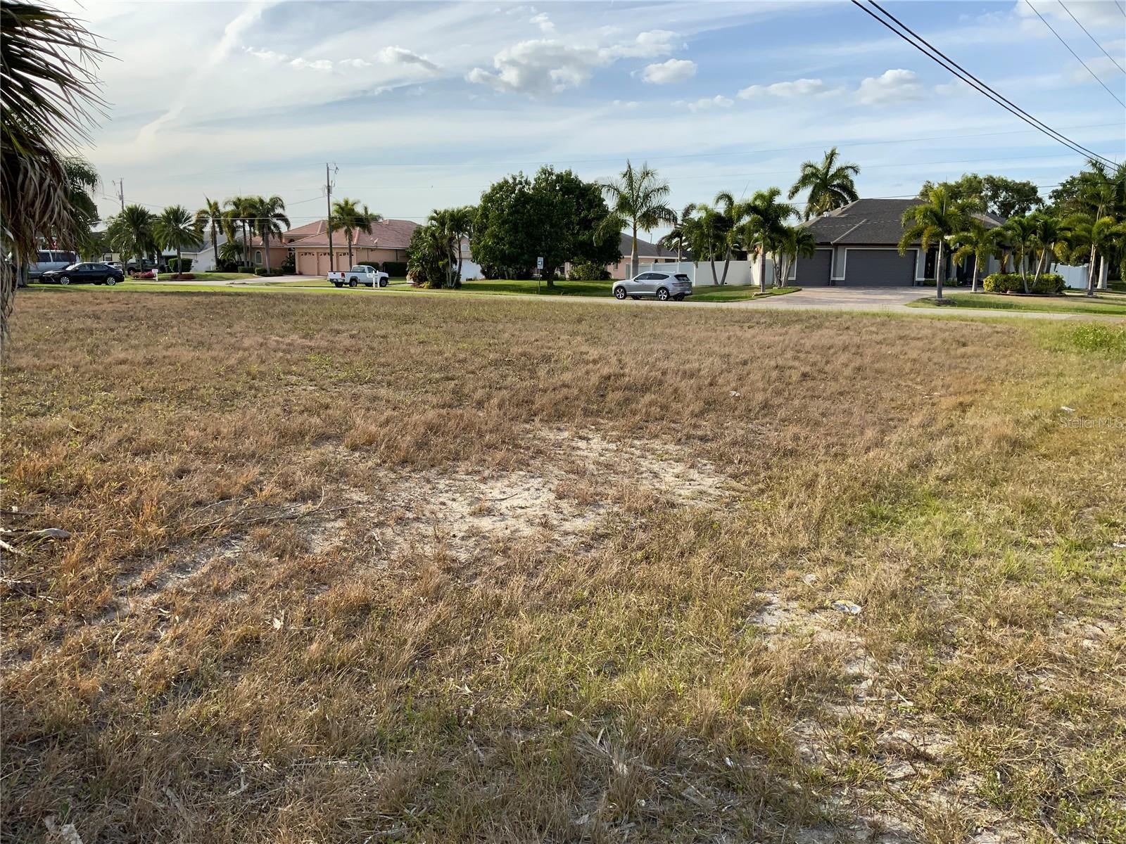 2000 SW 28TH TER, CAPE CORAL, FL, 33914