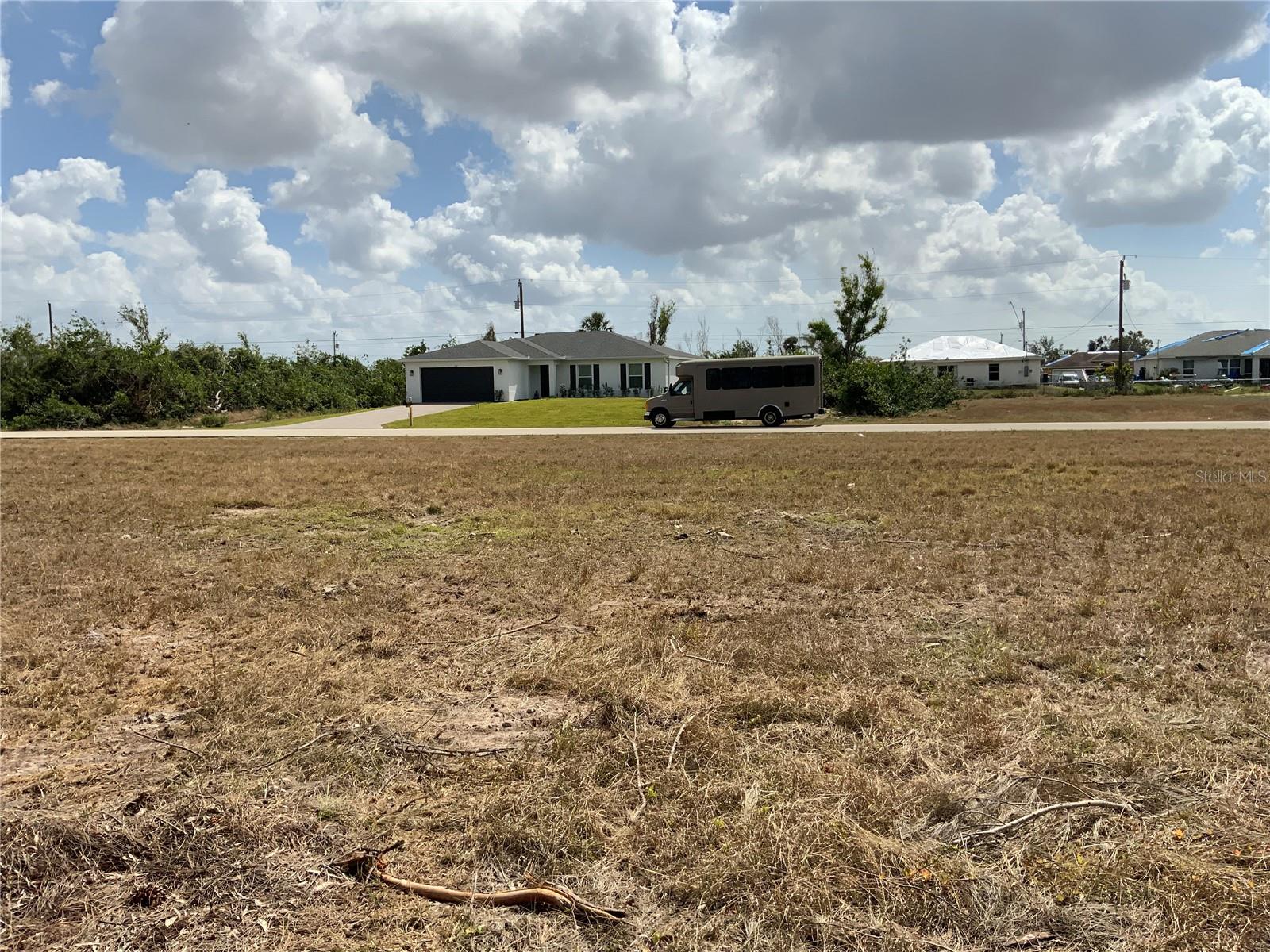 323 NE 31ST ST, CAPE CORAL, FL, 33909