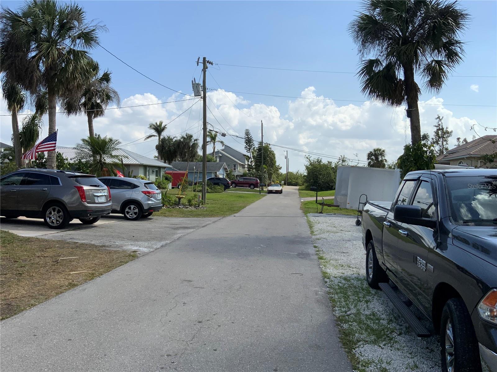 2271 WESTWOOD RD, NORTH FORT MYERS, FL, 33917