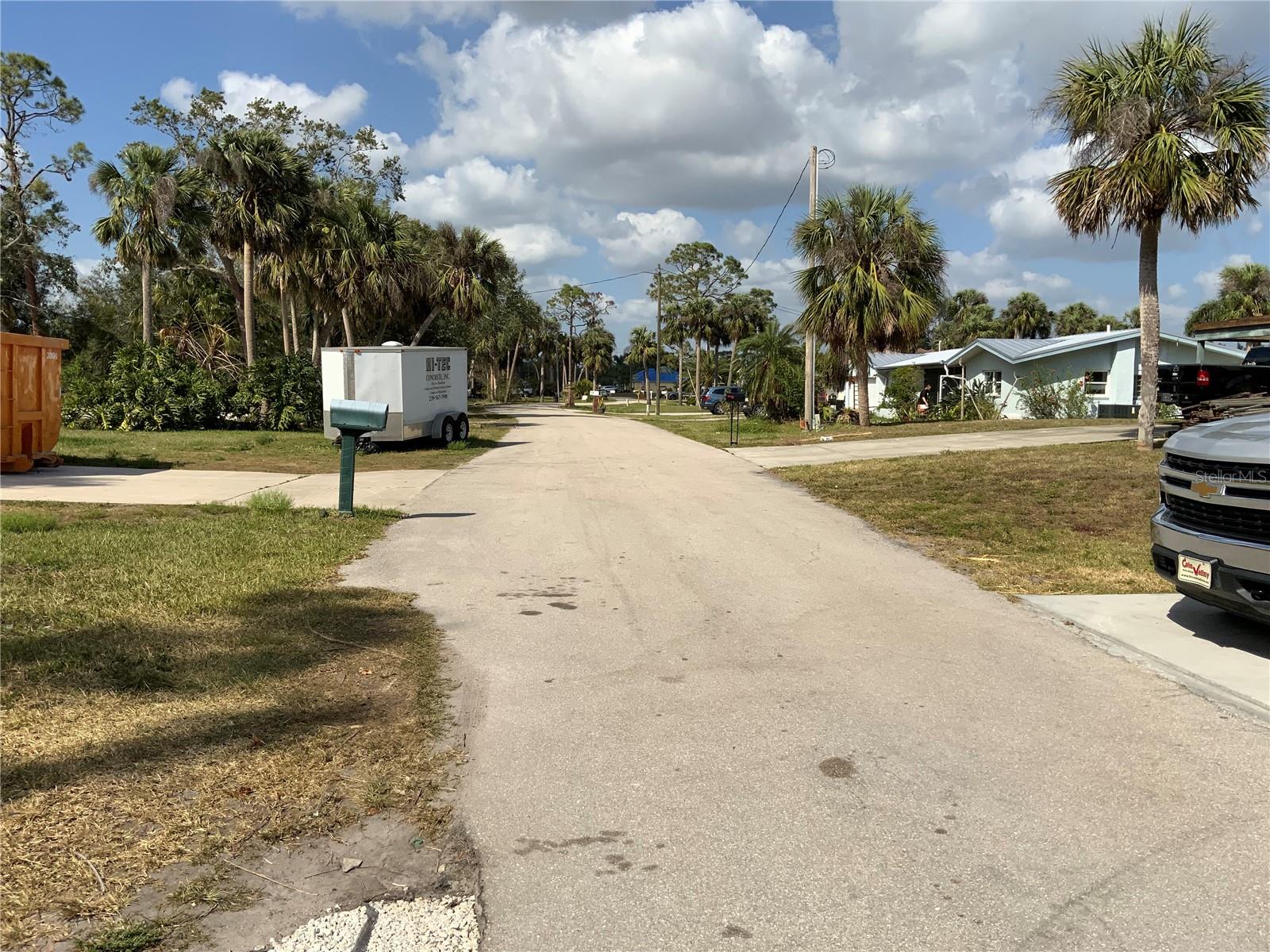 2271 WESTWOOD RD, NORTH FORT MYERS, FL, 33917