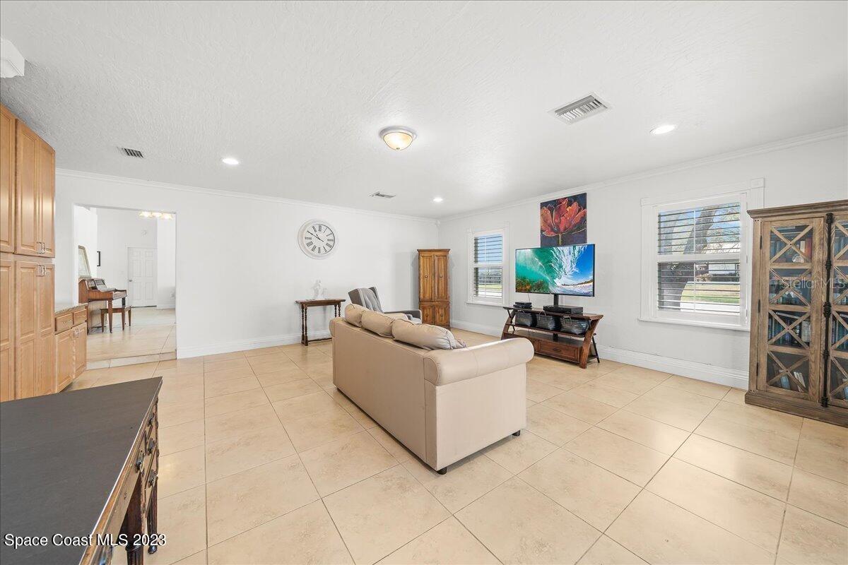 1000 ORANGE WOODS BLVD, ROCKLEDGE, FL, 32955