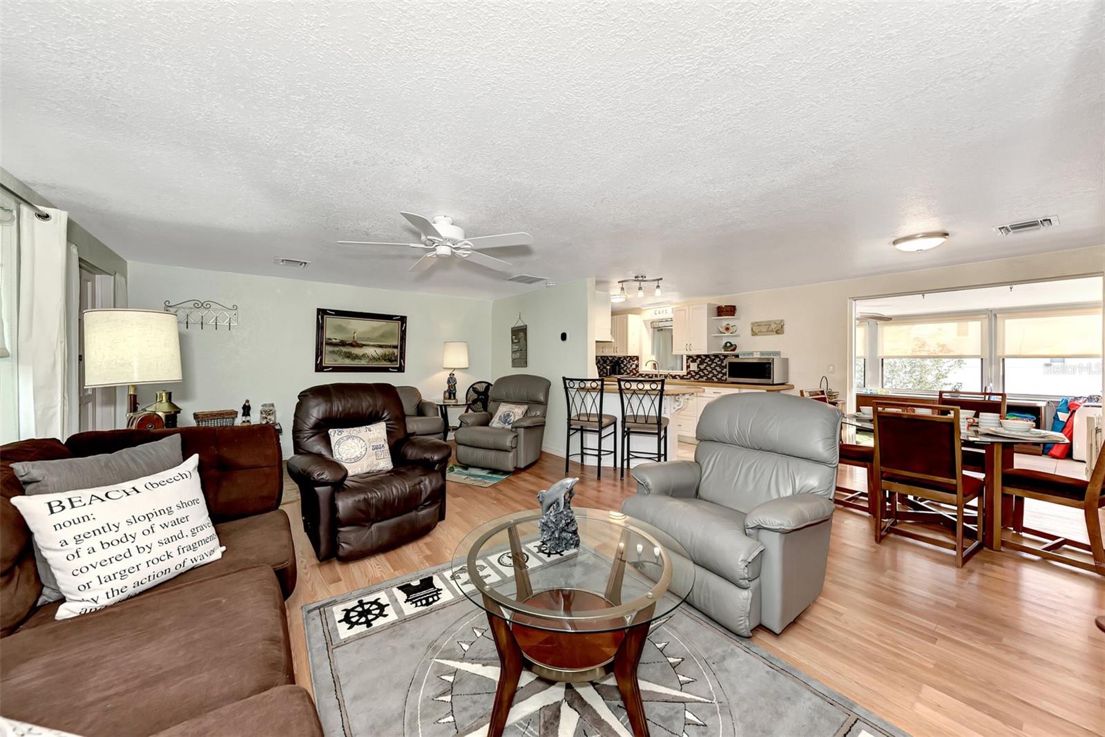 1 CAROLL CIR, ENGLEWOOD, FL, 34223