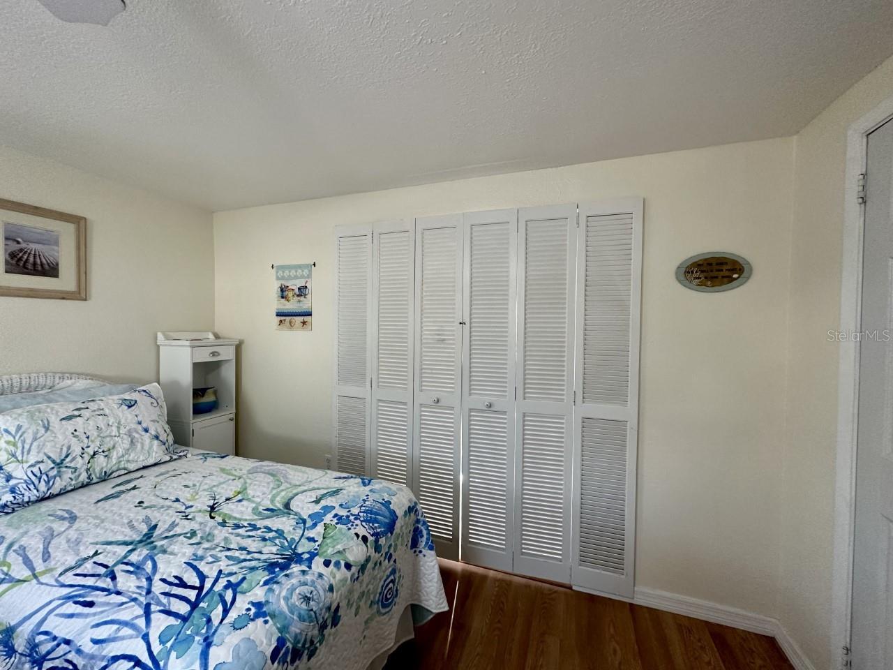 1 CAROLL CIR, ENGLEWOOD, FL, 34223