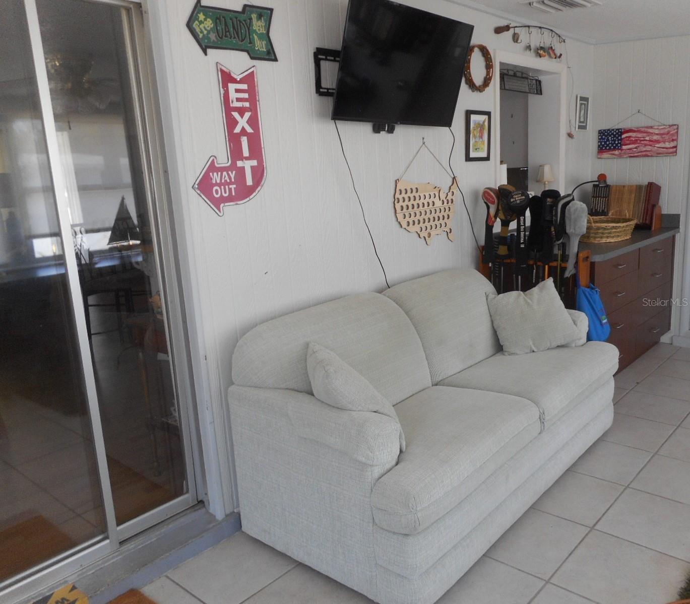 1 CAROLL CIR, ENGLEWOOD, FL, 34223