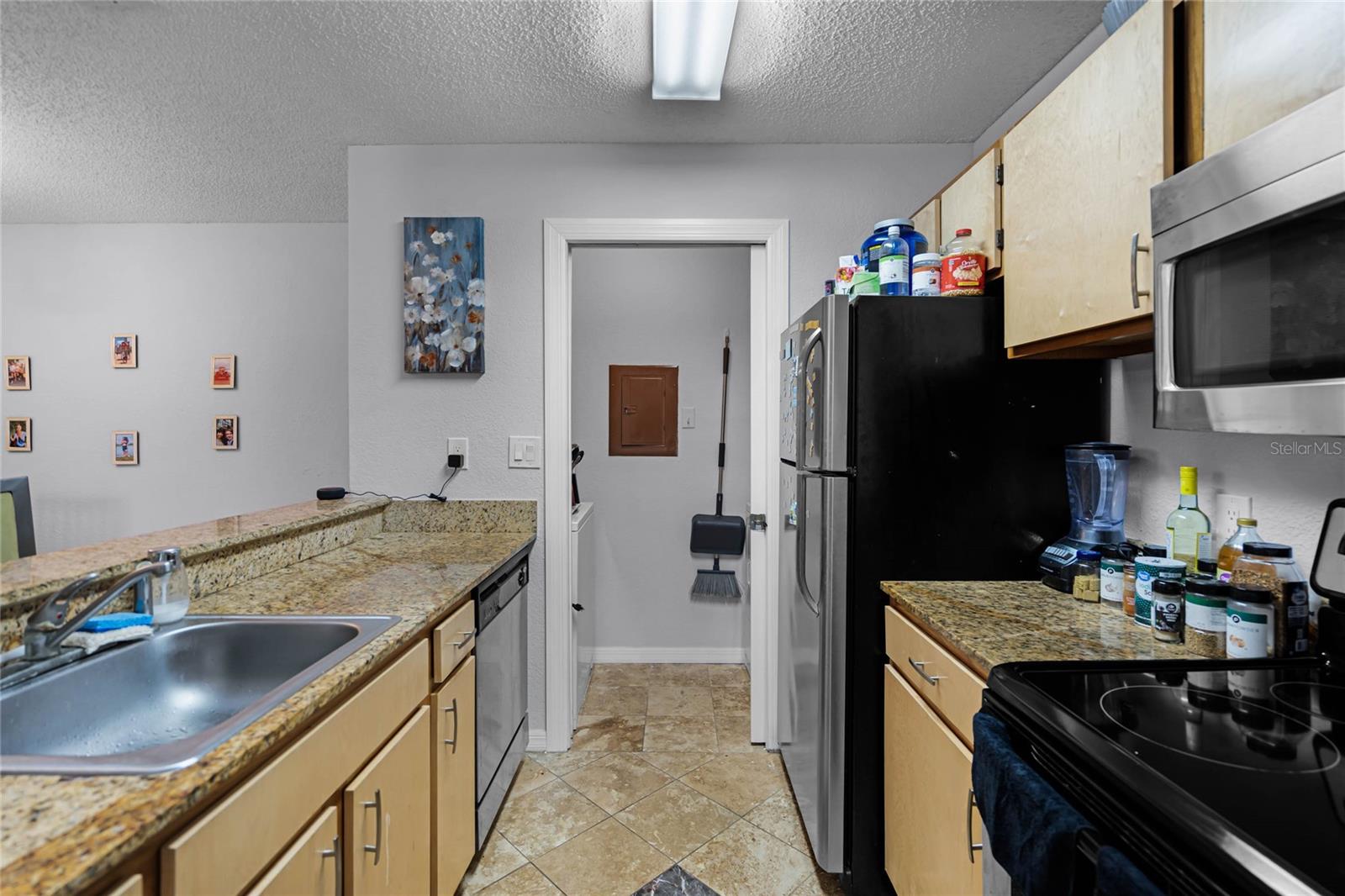 10263 GANDY BLVD N #203, ST PETERSBURG, FL, 33702