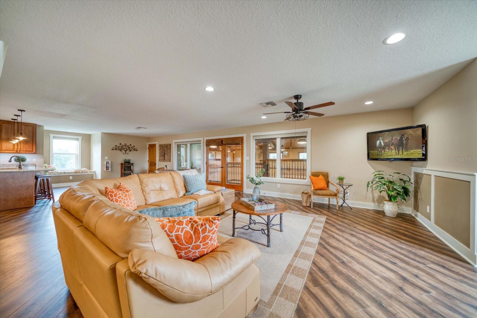 13026 S COUNTY ROAD 39 HWY, LITHIA, FL, 33547