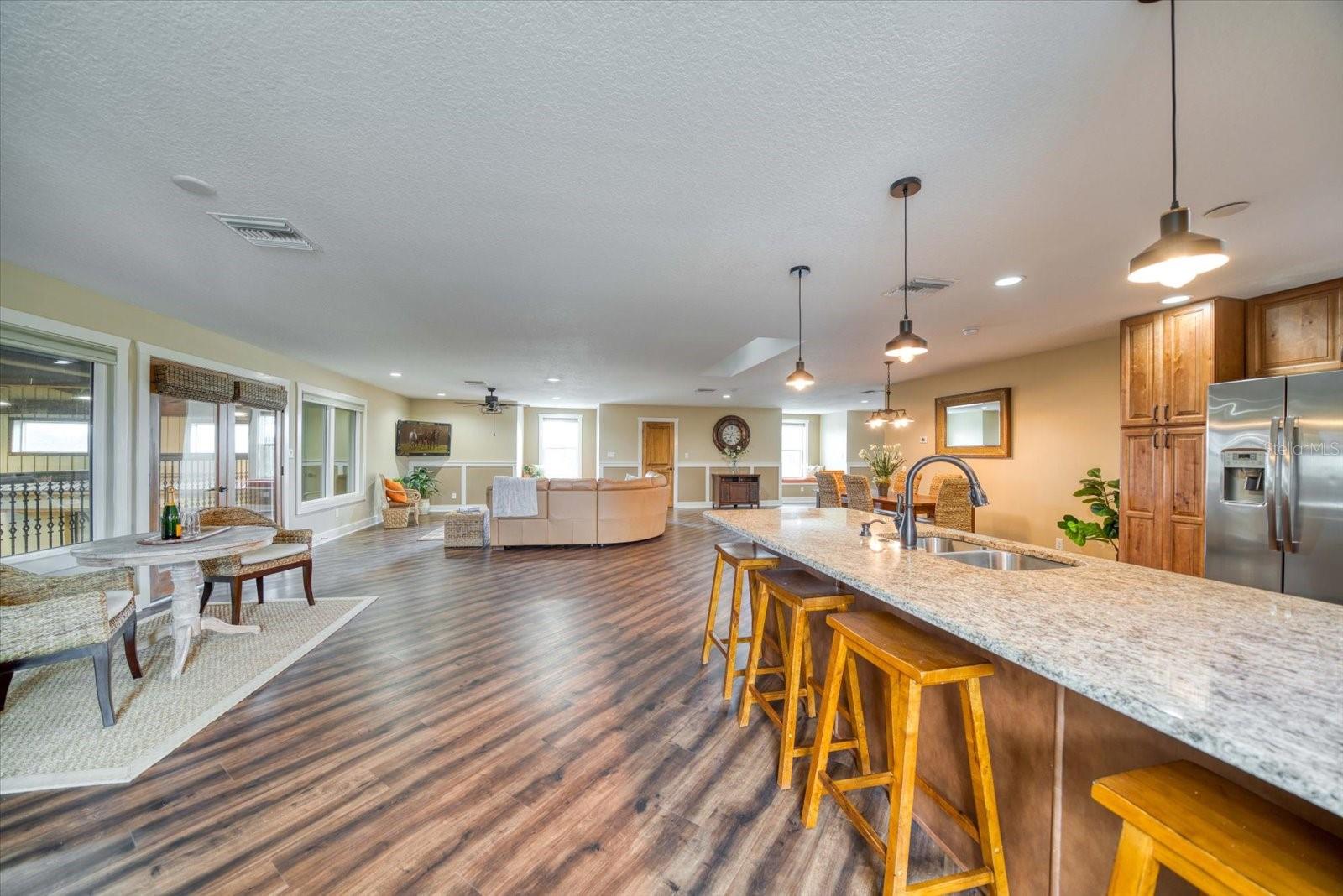 13026 S COUNTY ROAD 39 HWY, LITHIA, FL, 33547