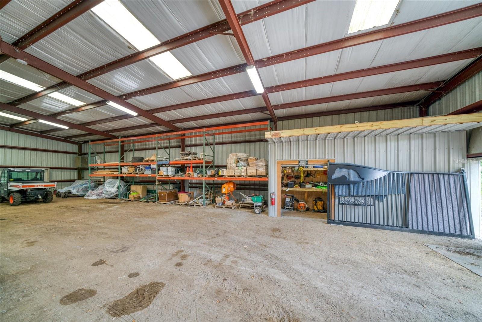13026 S COUNTY ROAD 39 HWY, LITHIA, FL, 33547