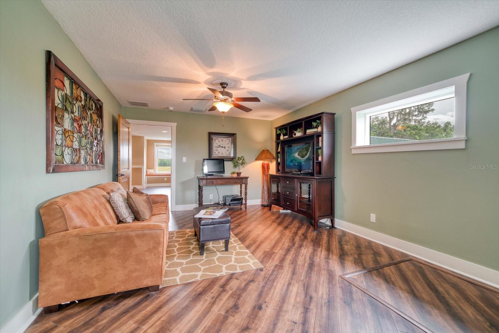 13026 S COUNTY ROAD 39 HWY, LITHIA, FL, 33547