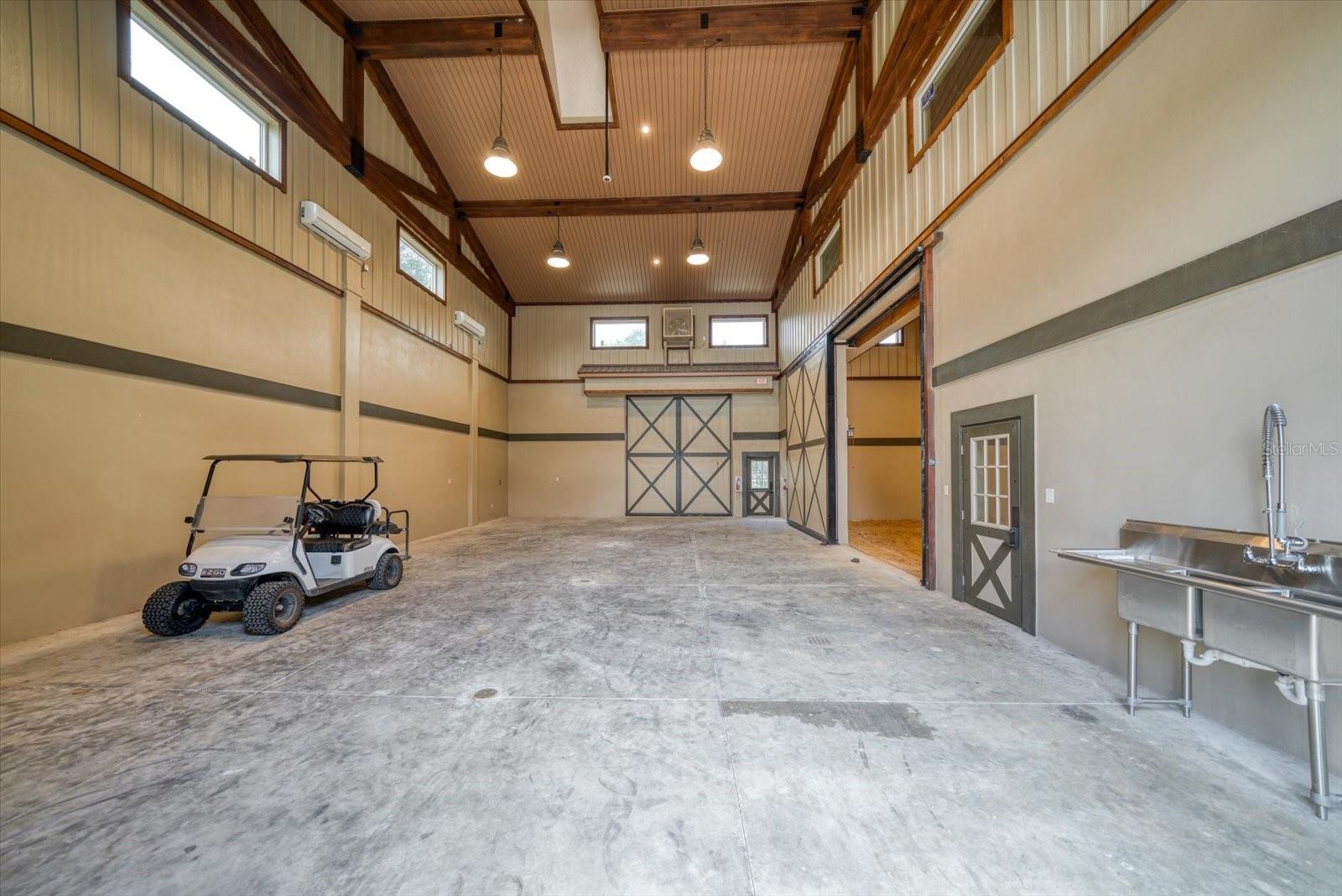 13026 S COUNTY ROAD 39 HWY, LITHIA, FL, 33547