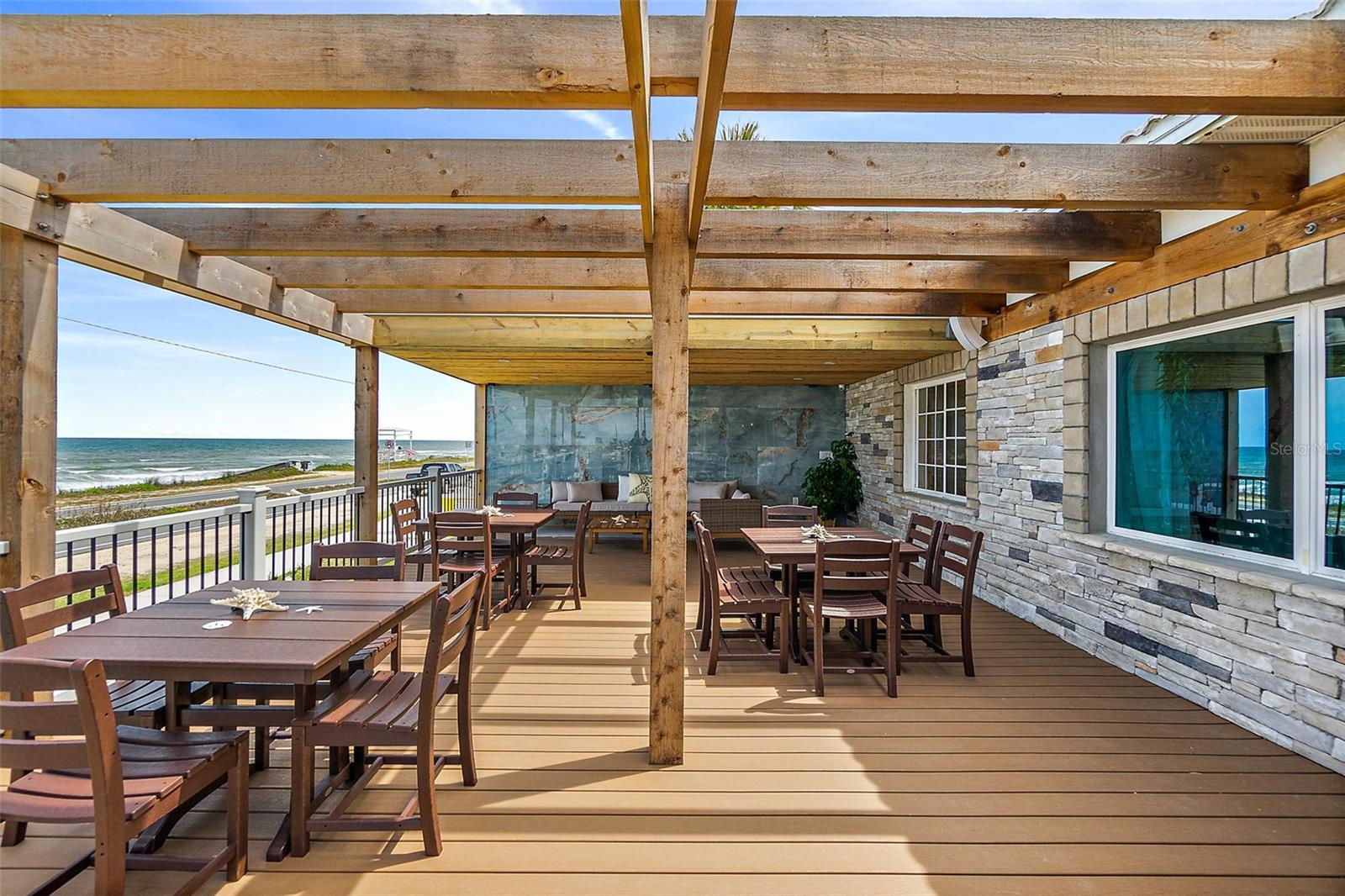 1104 S OCEAN SHORE BLVD, FLAGLER BEACH, FL, 32136