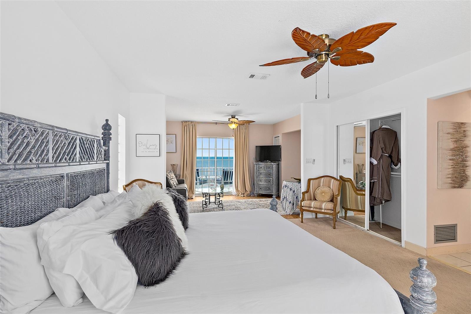 1104 S OCEAN SHORE BLVD, FLAGLER BEACH, FL, 32136