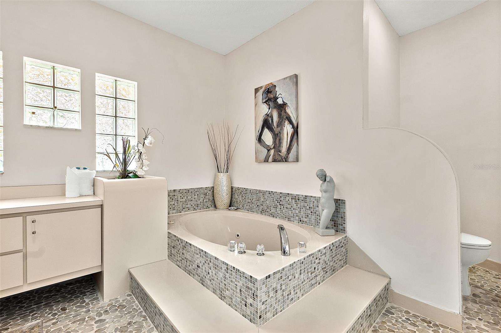 1104 S OCEAN SHORE BLVD, FLAGLER BEACH, FL, 32136