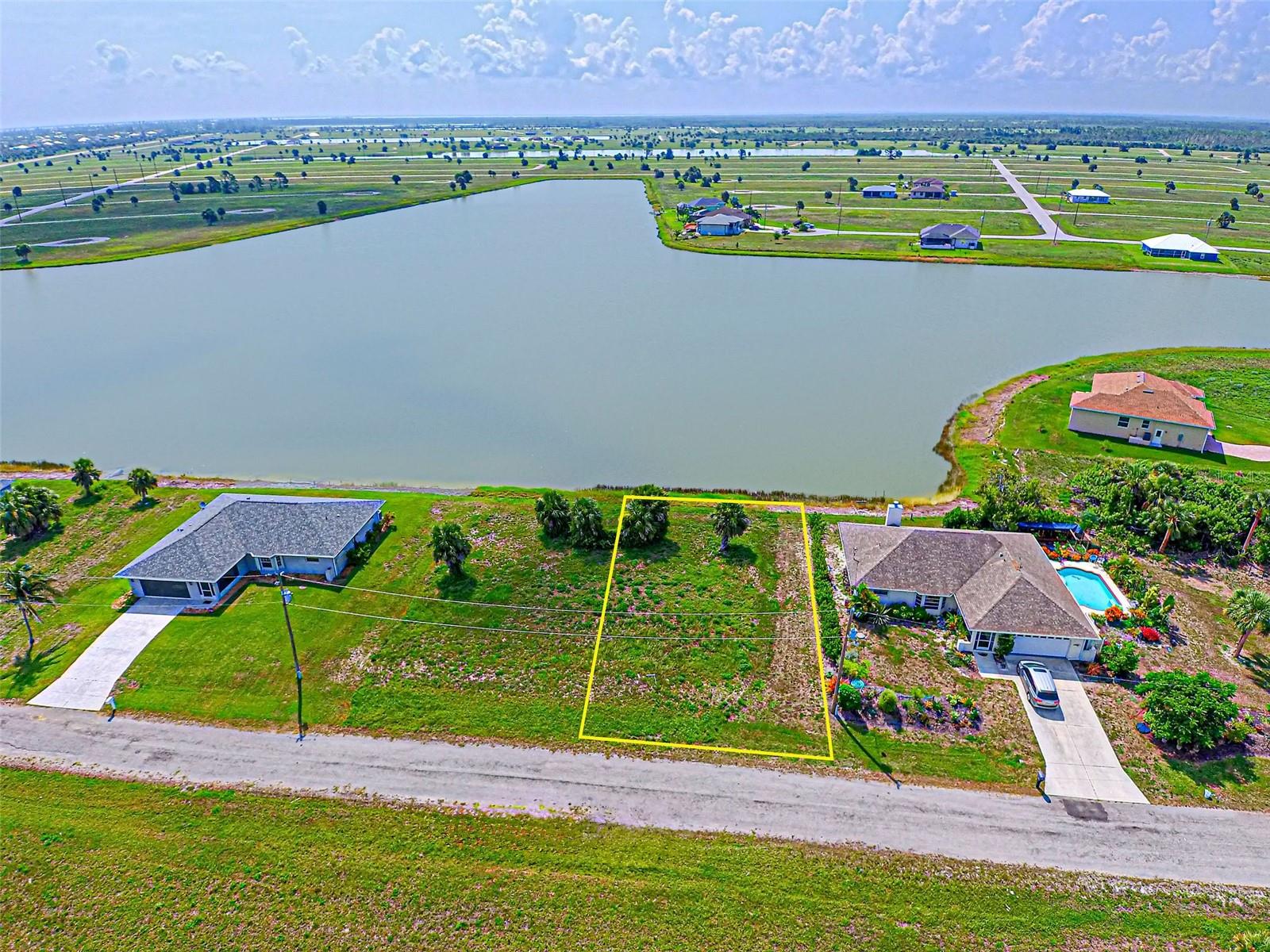 35 MEADOWLARK LN, PLACIDA, FL, 33946