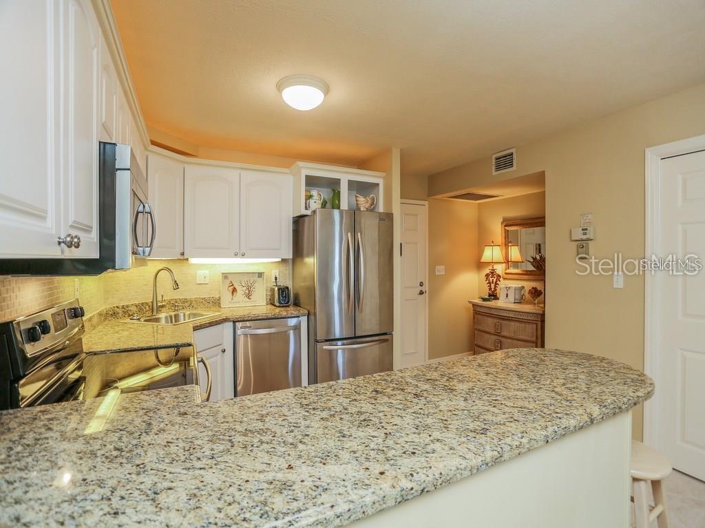 1050 LONGBOAT CLUB RD #502, LONGBOAT KEY, FL, 34228