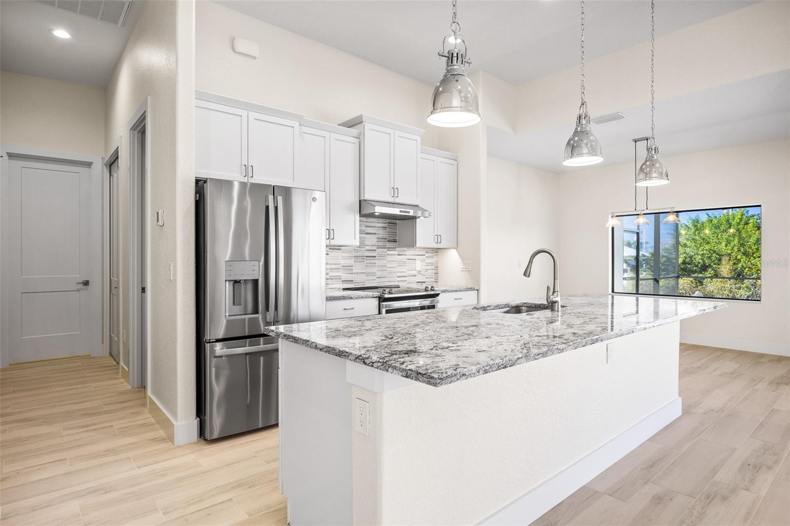 9437 GALAXIE CIR, PORT CHARLOTTE, FL, 33981