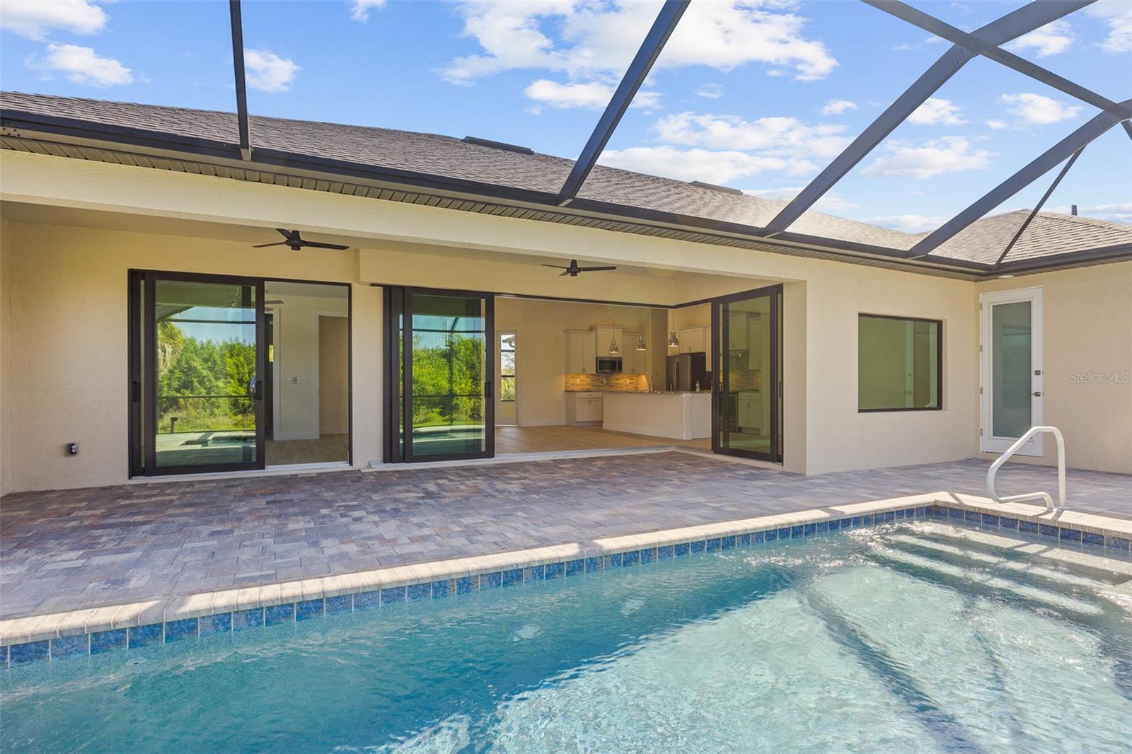 9437 GALAXIE CIR, PORT CHARLOTTE, FL, 33981