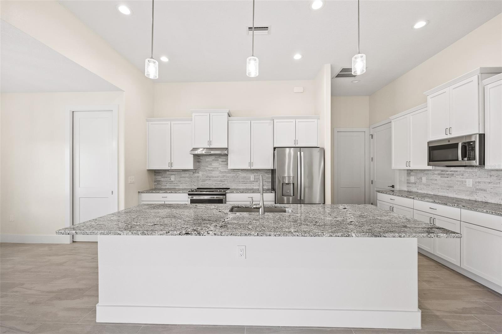 9445 GALAXIE CIR, PORT CHARLOTTE, FL, 33981
