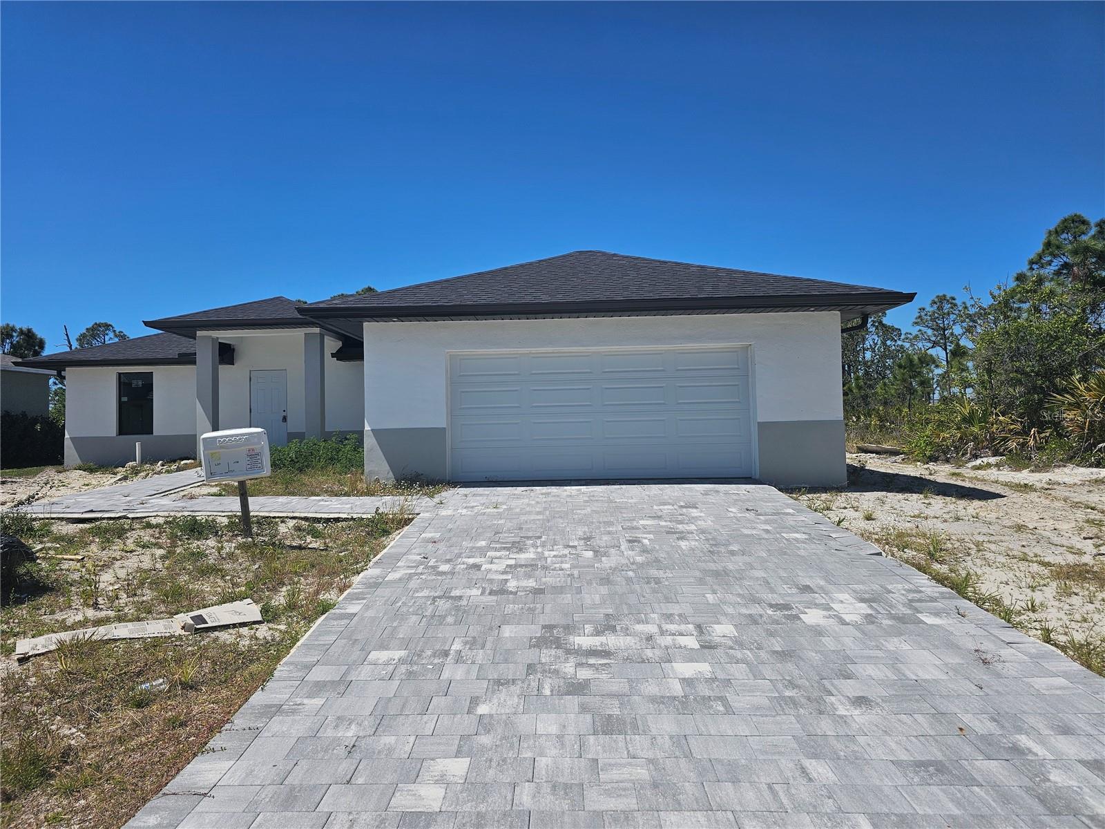 8285 AGATE ST, PORT CHARLOTTE, FL, 33981